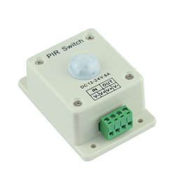 Détecteur de mouvement pour produits LED sur 12-24V DC / 8A